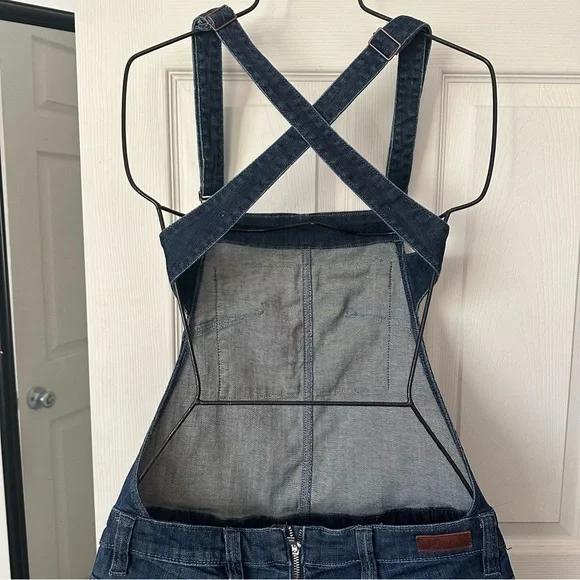 Blank NYC Crossover Distressed Denim Overalls Size 30 Medium Wash Zip Accent - Picture 6 of 16